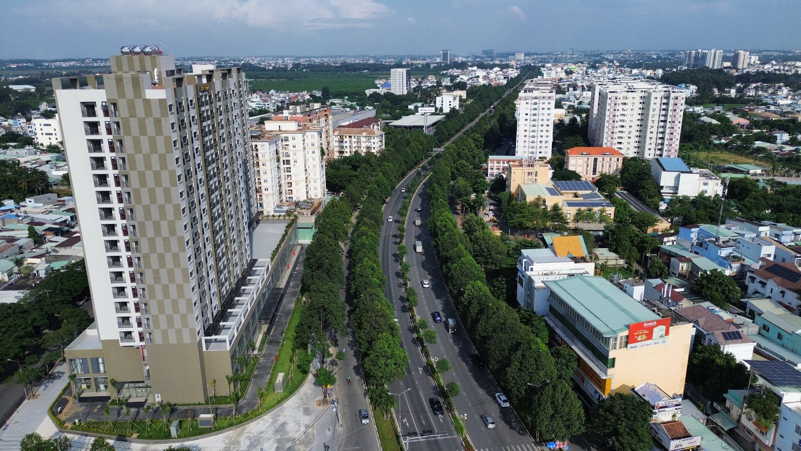 Nhiều cán bộ, công chức Đồng Nai xin trả lại nhà ở xã hội - 1