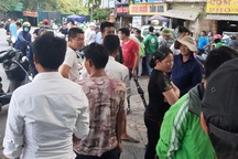 Thi thể nam thanh niên trong nhà vệ sinh công cộng gần Bến xe Mỹ Đình