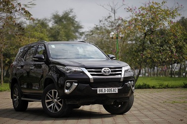Toyota Fortuner chuẩn bị "tung hoành", Lexus khó có thêm xe về Việt Nam