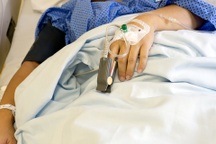 Bệnh nhân Covid-19 trong viện dưỡng lão "cầu cứu" trợ lý ảo trước khi mất