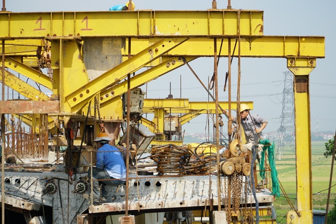 Toàn cảnh cây cầu vượt sông Cầu nối Hà Nội - Bắc Giang - 11 Toàn cảnh cây cầu vượt sông Cầu nối Hà Nội - Bắc Giang - 11
