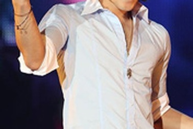 Bi (Rain) trình diện kiểu tóc mới