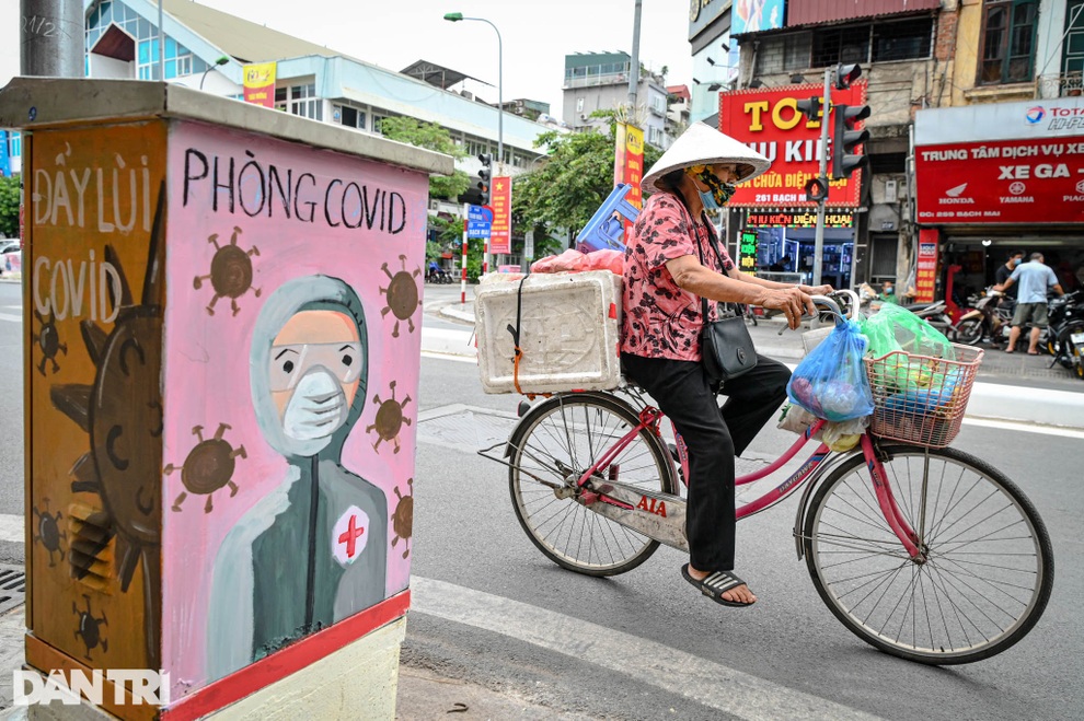 Bí thư Hà Nội: Dịch nguy cơ bùng phát mạnh, thí điểm cách ly F1 tại nhà - 1 Bí thư Hà Nội: Dịch nguy cơ bùng phát mạnh, thí điểm cách ly F1 tại nhà - 1