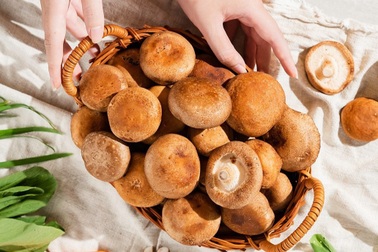 Nếu hay ăn thực phẩm chiên rán, hãy bổ sung nấm hương để giảm cholesterol