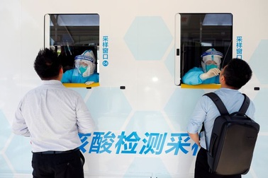 Châu Á “căng mình” đối phó làn sóng Covid-19 thứ hai