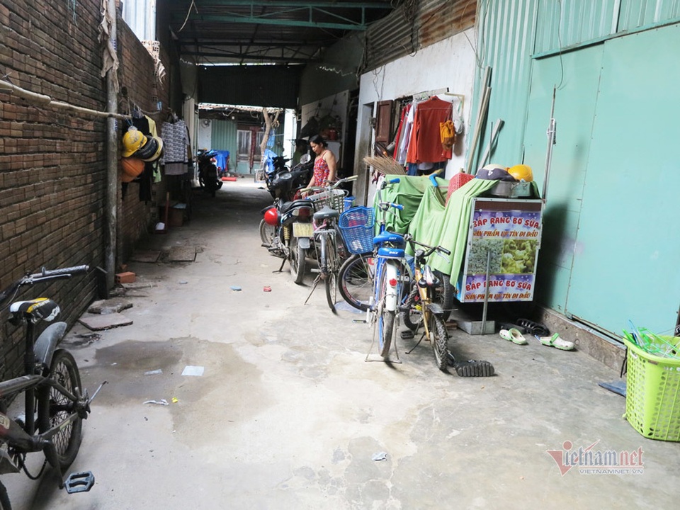 Chị phụ hồ nhận hỗ trợ gạo, tiền nhà trọ, còn được giới thiệu việc làm - 5