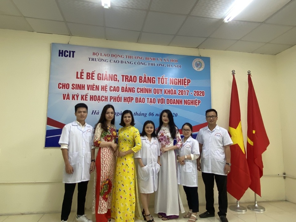 Điểm sáng về đào tạo và cung ứng nguồn nhân lực chất lượng cao cho ngành y dược trong và ngoài nước - 1 Điểm sáng về đào tạo và cung ứng nguồn nhân lực chất lượng cao cho ngành y dược trong và ngoài nước - 1