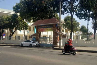 Gia Lai, Kon Tum cho học sinh nghỉ học để tránh bão số 9