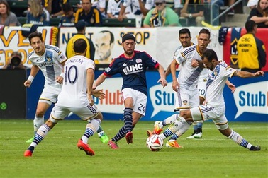 Hà Nội T&T khẳng định muốn mua Lee Nguyễn