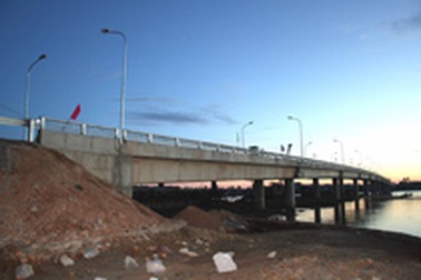 Thông xe cầu Thuận An mới