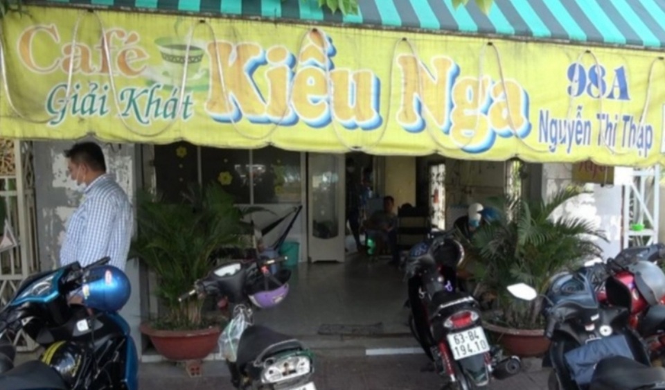 Tiền Giang: Bắt quả tang 2 tiếp viên cà phê bán dâm tại quán - 1 Tiền Giang: Bắt quả tang 2 tiếp viên cà phê bán dâm tại quán - 1