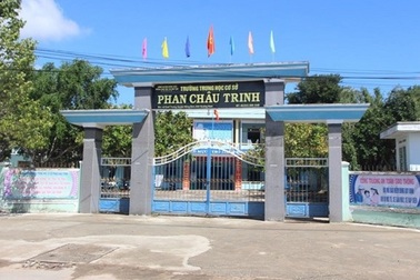 Một hiệu trưởng bất ngờ đột quỵ ngay tại trường học