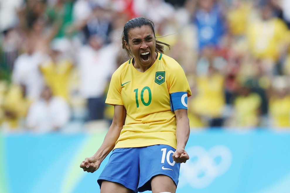 Hủy diệt nữ Trung Quốc 5-0, hai cầu thủ nữ Brazil lập kỷ lục khó tin - 4 Hủy diệt nữ Trung Quốc 5-0, hai cầu thủ nữ Brazil lập kỷ lục khó tin - 4