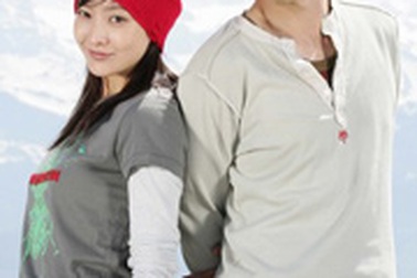 “Smile Again” đắt khách ở Trung Quốc