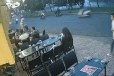 Nam thanh niên giật iPhone 12 Pro Max của cô gái ở quán ăn vỉa hè