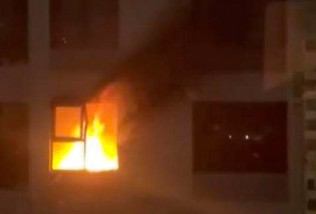 Cháy căn hộ chung cư ở TPHCM, nhiều người hốt hoảng tháo chạy - 1