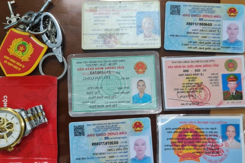 Nổ làm công an để ra oai với gia đình bạn gái - 2 Nổ làm công an để ra oai với gia đình bạn gái - 2