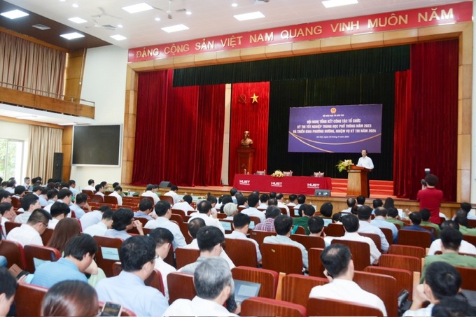 Hội nghị tổng kết công tác tổ chức kỳ thi tốt nghiệp THPT 2023 và triển khai phương hướng nhiệm vụ kỳ thi 2024.