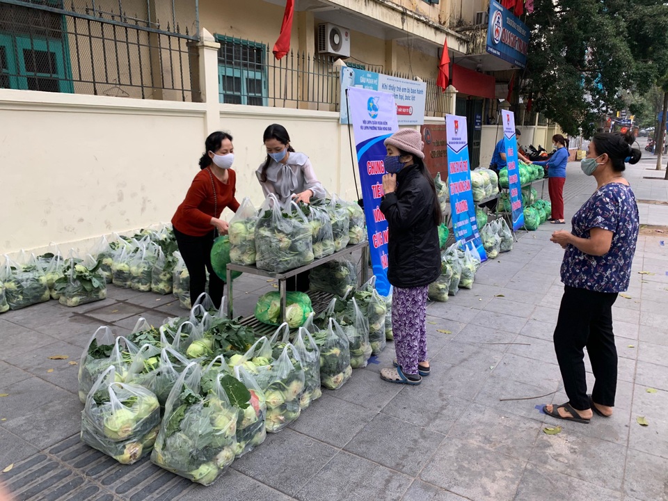 Thanh niên Thủ đô tất bật hỗ trợ tiêu thụ 122 tấn nông sản Hải Dương - 5