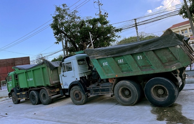 Ảnh tang vật và phương tiện vi phạm