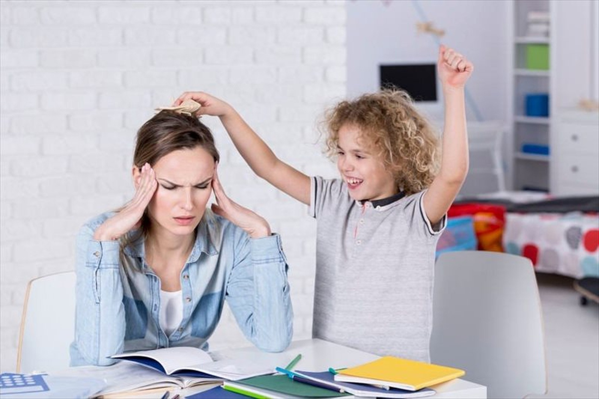 Bố mẹ nên làm gì khi con mắc chứng rối loạn tăng động giảm chú ý? - 8 Bố mẹ nên làm gì khi con mắc chứng rối loạn tăng động giảm chú ý? - 8