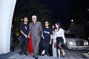 Nhiều nghệ sĩ chia buồn với hoa hậu Giáng My