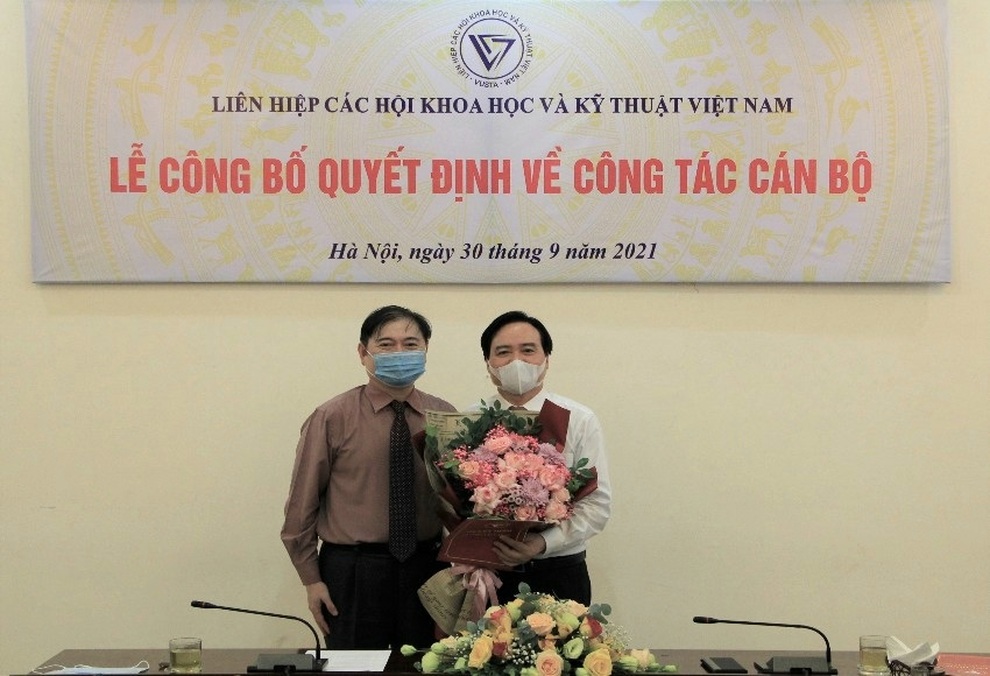 GS.TS Phùng Xuân Nhạ kiêm nhiệm chức vụ Phó Chủ tịch VUSTA - 1 GS.TS Phùng Xuân Nhạ kiêm nhiệm chức vụ Phó Chủ tịch VUSTA - 1