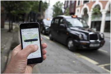 Bạn chọn sử dụng taxi  Uber và Grab hay taxi truyền thống?