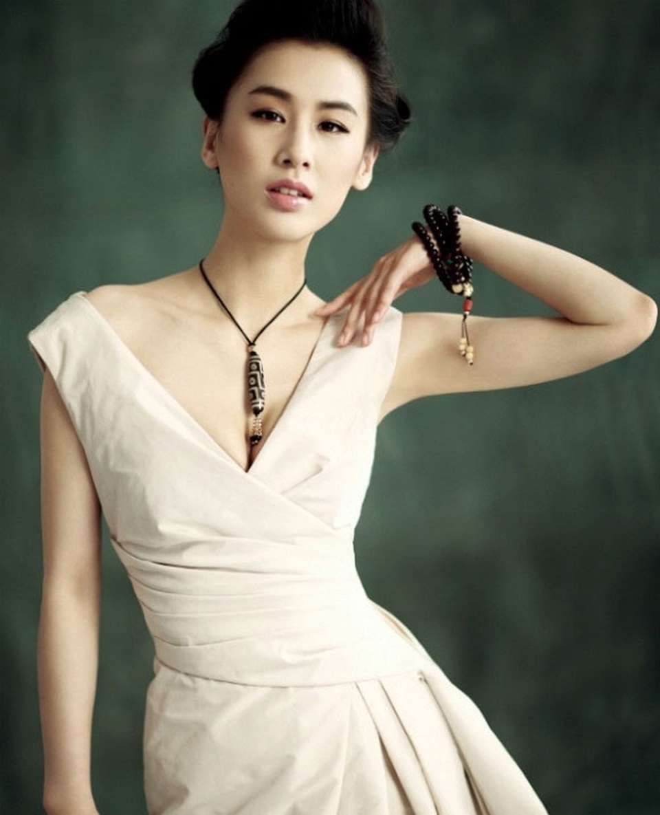 Huỳnh Thánh Y: Từ rạn nứt với Châu Tinh Trì tới “nàng dâu bạc tỷ” - 5 Huỳnh Thánh Y: Từ rạn nứt với Châu Tinh Trì tới “nàng dâu bạc tỷ” - 5