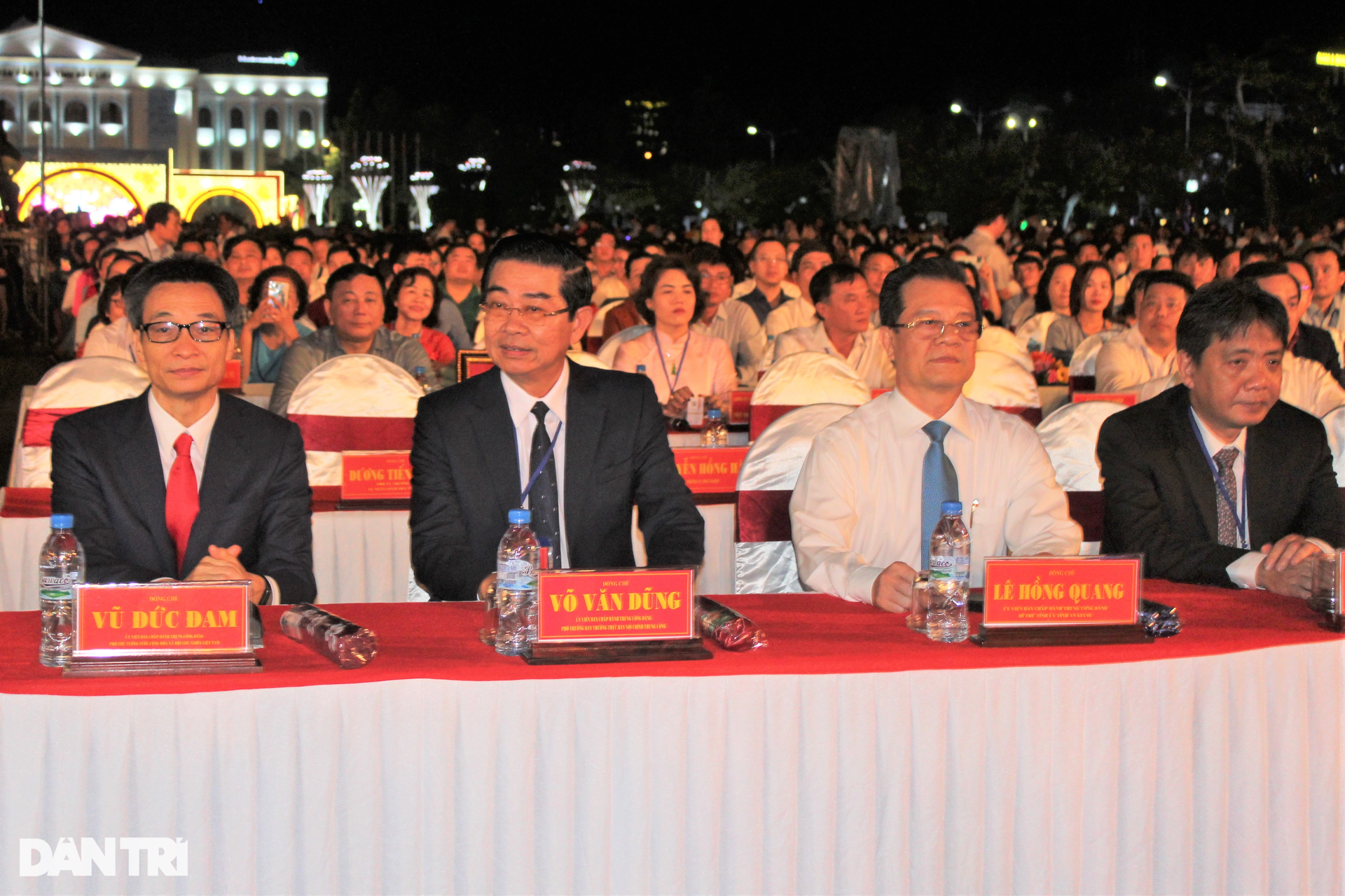 Ấn tượng đêm khai mạc ngày hội Văn hóa - Du lịch và lễ hội Dạ cổ hoài lang - 2 Ấn tượng đêm khai mạc ngày hội Văn hóa - Du lịch và lễ hội Dạ cổ hoài lang - 2