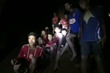 Cầu thủ nhí Thái Lan kể về chuyến đi định mệnh ở hang Tham Luang