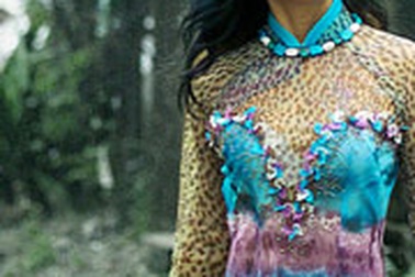 Kim Khánh: "Yêu dữ dội và yêu hết mình"