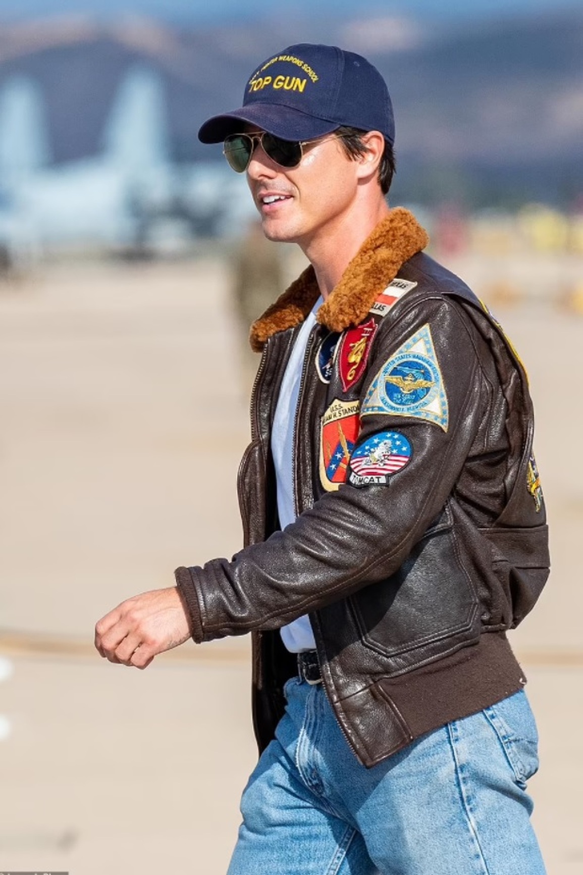 Quá giống Tom Cruise, người đàn ông liên tục bị xóa tài khoản mạng xã hội - 4 Quá giống Tom Cruise, người đàn ông liên tục bị xóa tài khoản mạng xã hội - 4