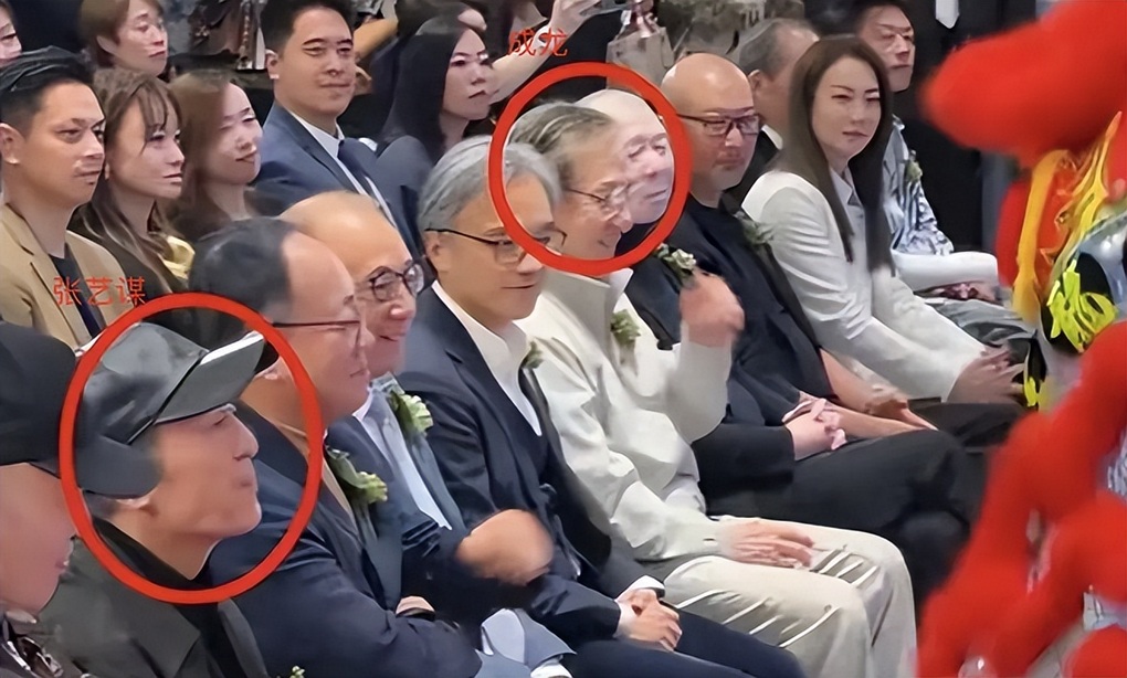 Ngôi sao võ thuật Thành Long tái xuất với diện mạo gây chú ý - 2 Ngôi sao võ thuật Thành Long tái xuất với diện mạo gây chú ý - 2