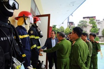 Ưu tiên nguồn lực đầu tư sản xuất trang thiết bị cho lực lượng PCCC