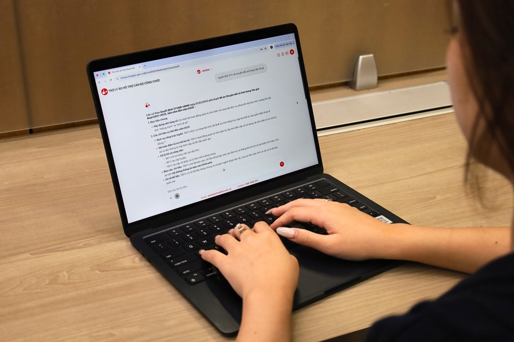 Thí điểm sử dụng Trợ lý ảo hỗ trợ cán bộ công chức tỉnh Hưng Yên - 2 Thí điểm sử dụng Trợ lý ảo hỗ trợ cán bộ công chức tỉnh Hưng Yên - 2