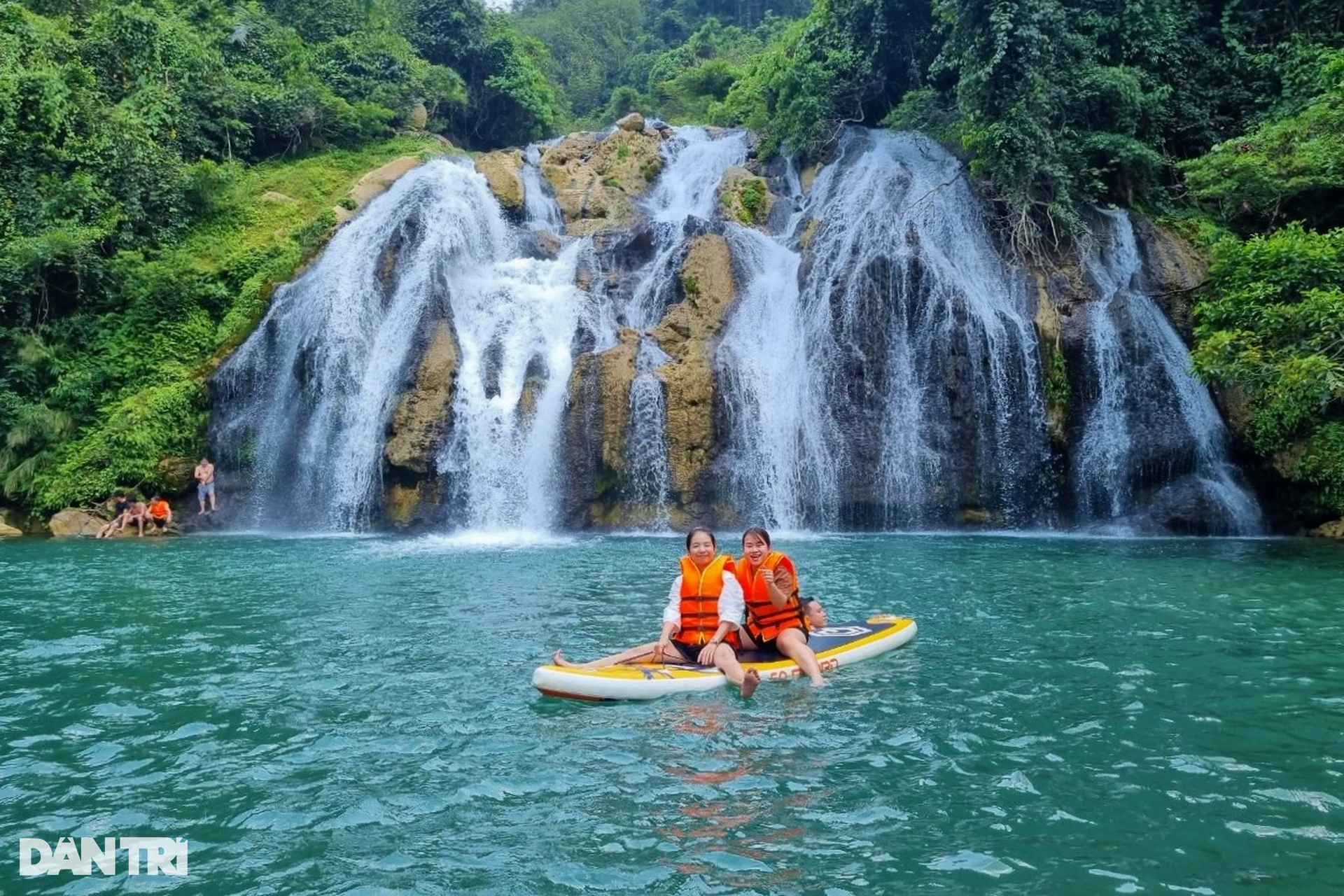 Vẻ đẹp hoang sơ, kỳ vĩ của thác nước ở Quảng Trị - 2