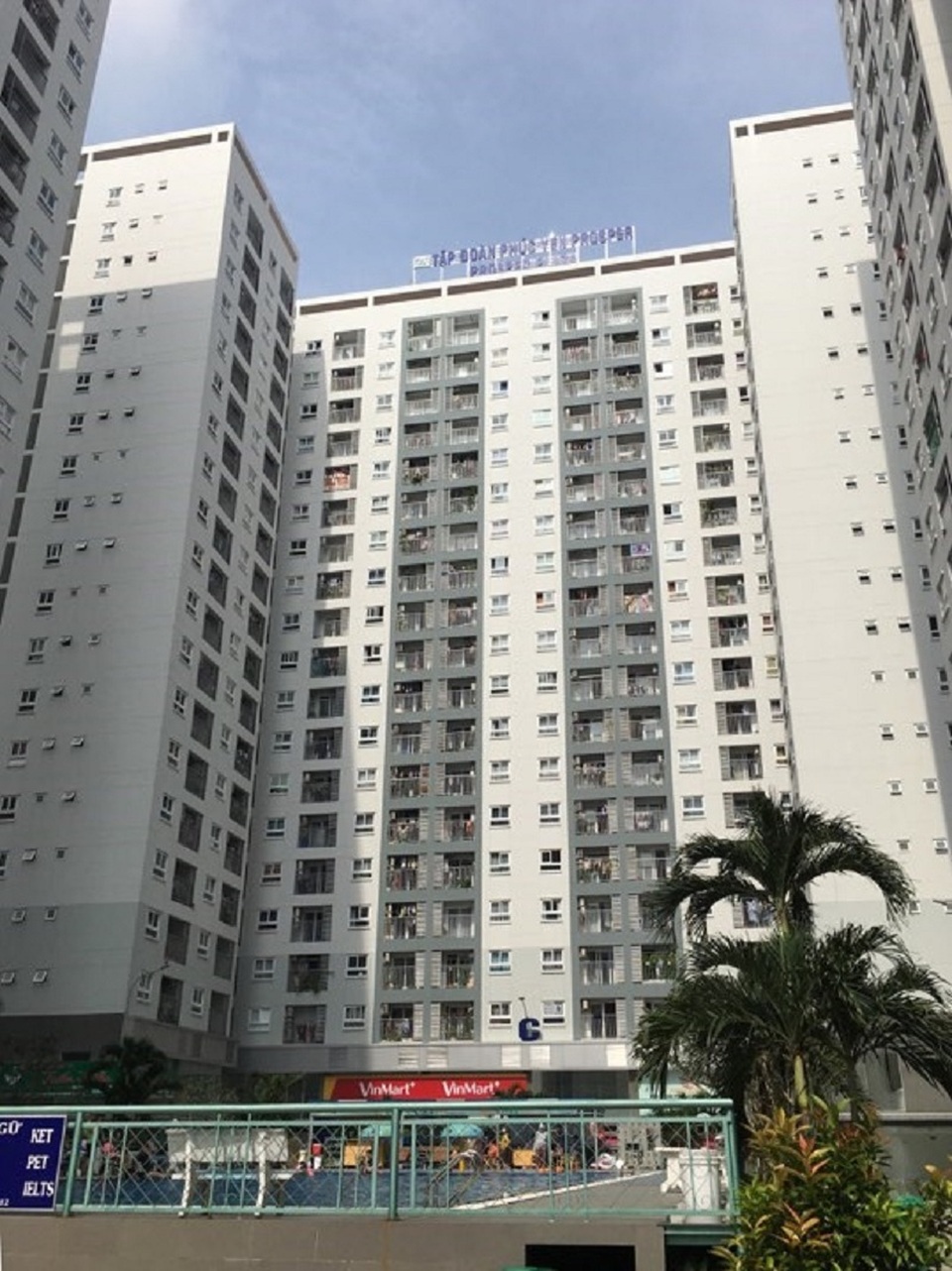 Vụ doạ đuổi khỏi chung cư: Chủ đầu tư “tố” cư dân vi phạm hợp đồng - 1 Vụ doạ đuổi khỏi chung cư: Chủ đầu tư “tố” cư dân vi phạm hợp đồng - 1
