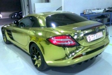 Mercedes SLR McLaren mạ vàng