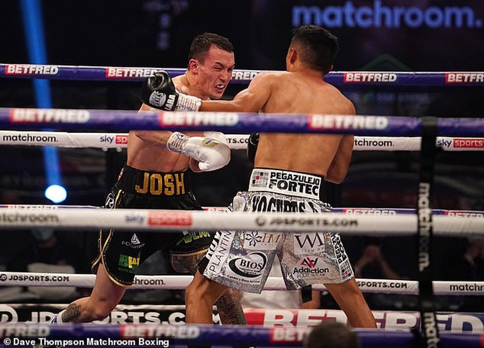 Võ sĩ bất khả chiến bại Josh Warrington thua sốc trước tay đấm vô danh - 3 Võ sĩ bất khả chiến bại Josh Warrington thua sốc trước tay đấm vô danh - 3