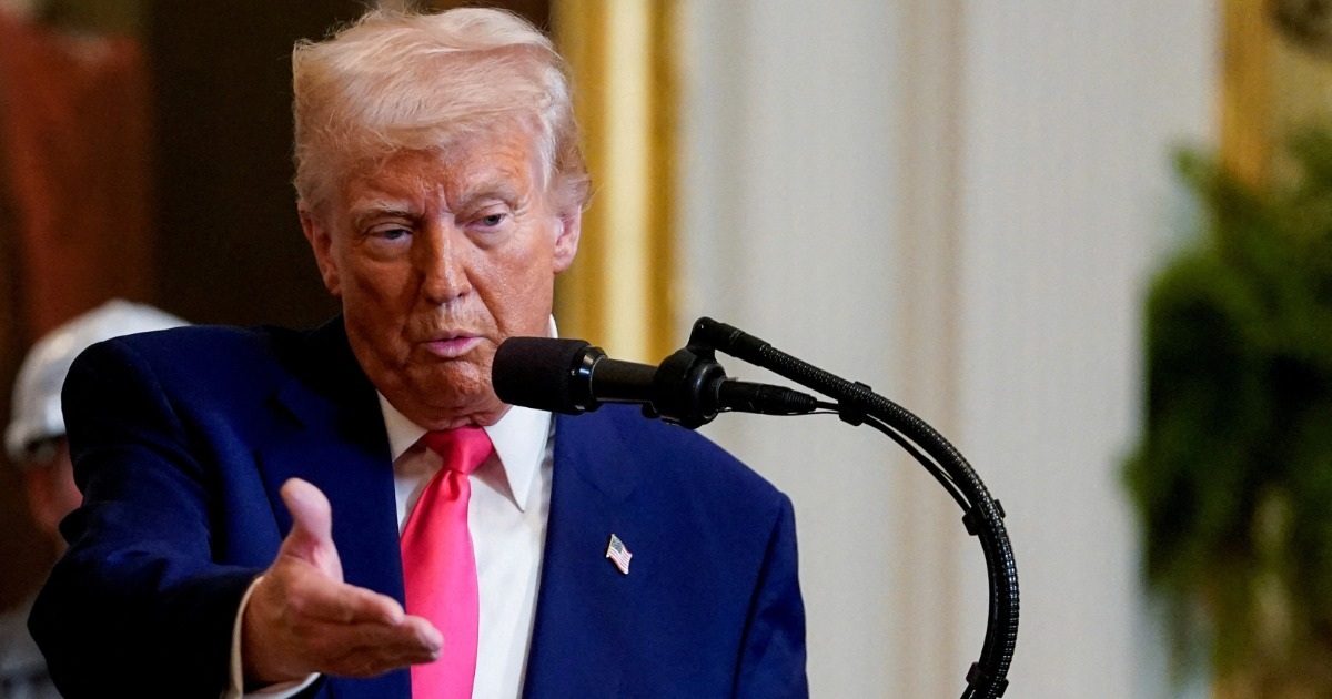 Ông Trump hoãn áp thuế 90 ngày, tăng thuế với Trung Quốc lên 125%