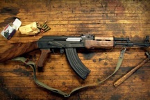 Soi uy lực của súng trường Nga: AK-47 và AK-74