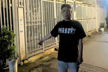 Ra tù 2 tháng, thanh niên lại bị bắt vì giật dây chuyền ở TPHCM