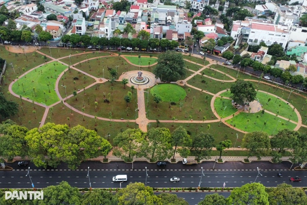 Trùng tên sau sáp nhập, Buôn Ma Thuột đổi tên 74 tổ dân phố - 2 Trùng tên sau sáp nhập, Buôn Ma Thuột đổi tên 74 tổ dân phố - 2