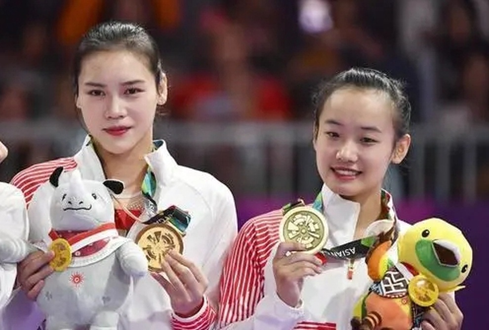Nhan sắc quyến rũ của nữ thần thể dục Trung Quốc Liu Lingling - 4 Nhan sắc quyến rũ của nữ thần thể dục Trung Quốc Liu Lingling - 4