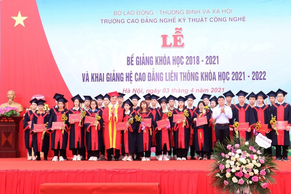 Một nghề thì sống, đống nghề thì chết - 5 Một nghề thì sống, đống nghề thì chết - 5