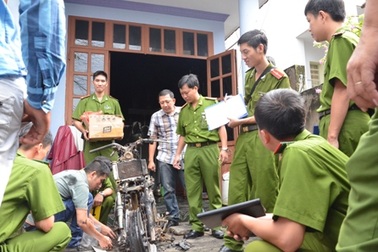 Cháy nhà, 2 bé gái chết ngạt