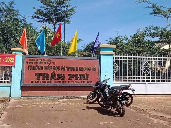 Trường THCS Trần Phú, nơi từ chối 2 học sinh bị mắc kẹt do dịch nhập học.