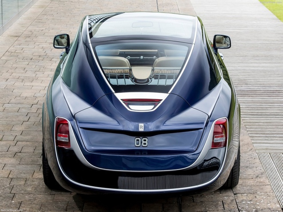 Rolls-Royce: Minh chứng cho niềm đam mê từ một nghệ thuật thất truyền - 8 Rolls-Royce: Minh chứng cho niềm đam mê từ một nghệ thuật thất truyền - 8