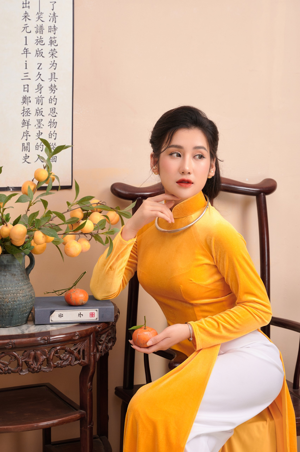 Nữ trung úy xinh đẹp: Không về quê với bố mẹ sao gọi là Tết đoàn viên - 3 Nữ trung úy xinh đẹp: Không về quê với bố mẹ sao gọi là Tết đoàn viên - 3